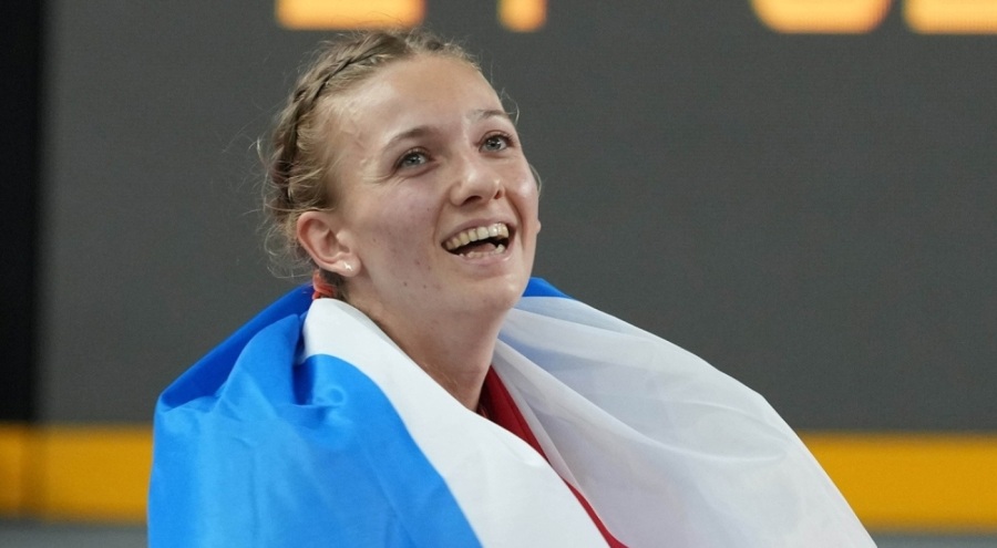 Hollandalı atlet Femke Bol, dünya rekoru kırdı!
