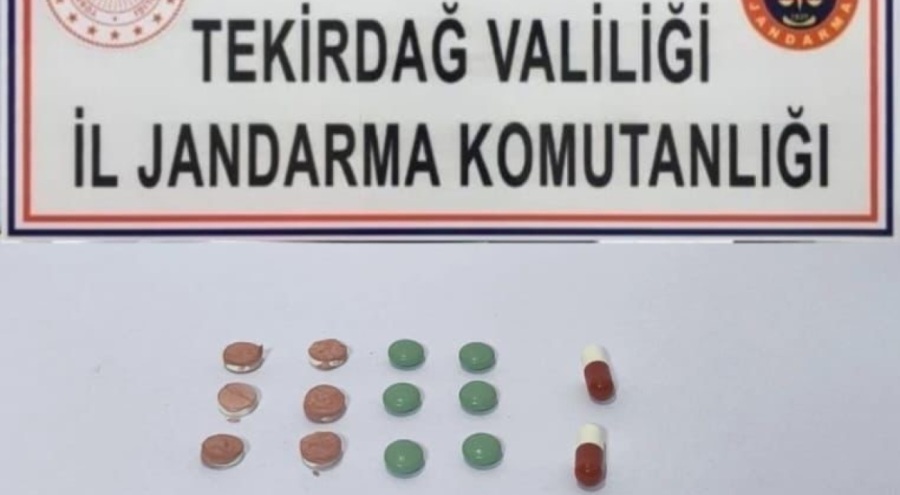 Şüphelinin üzerinden uyuşturucu hap çıktı