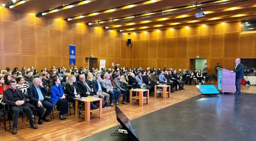 Bursa'da 'Yapay Zeka' konferansı gerçekleştirildi