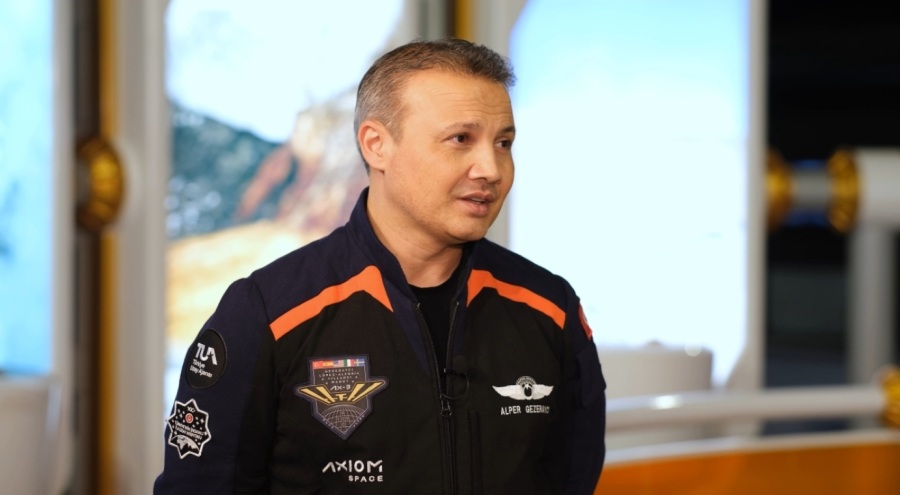 Bursa GUHEM'de konuşan İlk Türk astronot Gezeravcı: "44 yaşındayım, görev başlayana kadar hayalini bile kuramazdım"