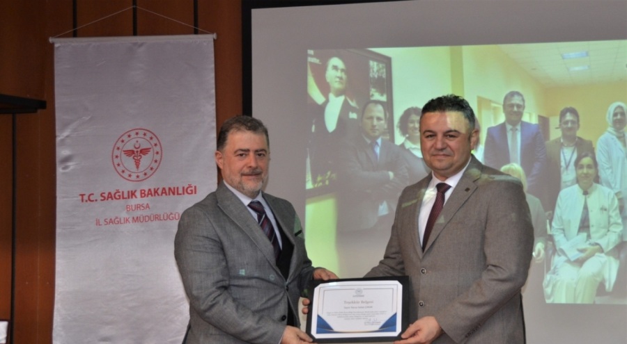 Bursa'nın tanınmış organ nakil koordinatörü emekli oldu!