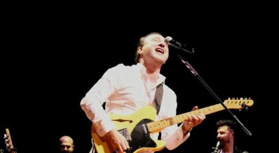 Antalya konserine sarhoş çıktığı iddia edilen Nev'e seyirciden sert tepki!