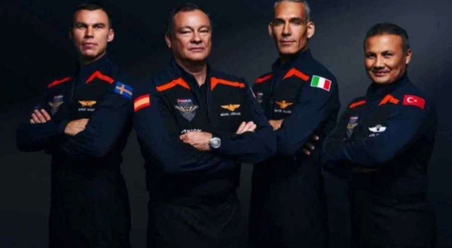 İtalyan astronot: Gezeravcı ile çalışmak olağanüstü deneyimdi