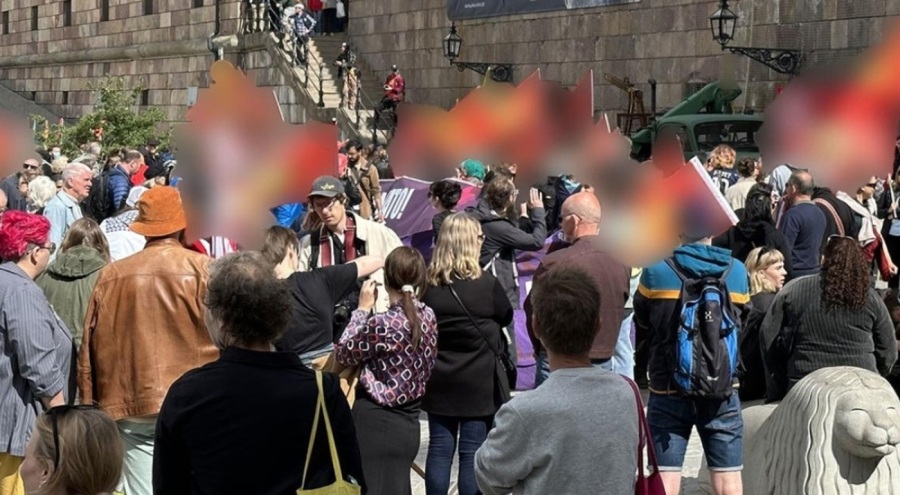 İsveç PKK'yı durdurmak için mücadele ediyor