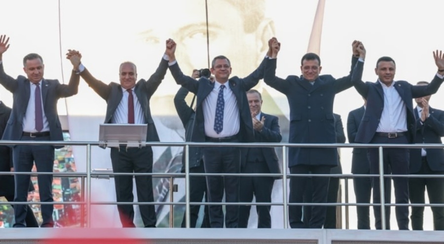 CHP Genel Başkanı Özel: Kurum'un İstanbul'un felaketi olmasına izin vermeyeceğiz