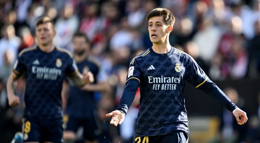 Teknik direktör baskı yaptı, yönetim Real Madrid'e Arda Güler'i sordu