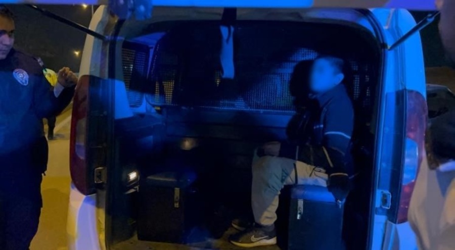Bursa'da 3 çocuk çaldıkları otomobille kaçarken yakalandı