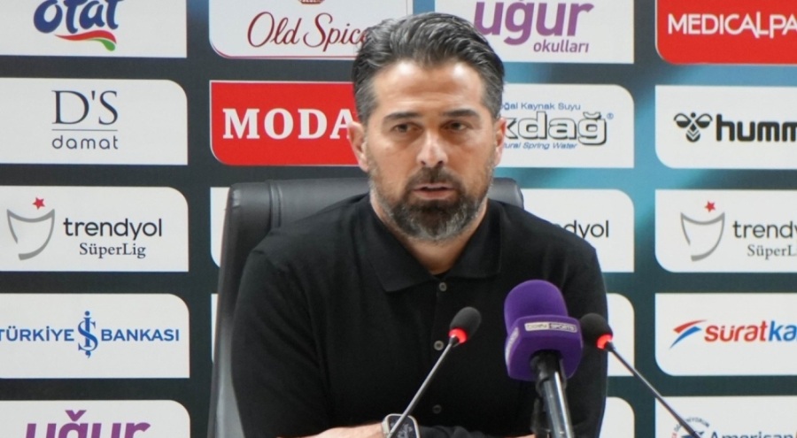 Çaykur Rizespor Teknik Direktörü: Rakipleri kutlamaya alıştık