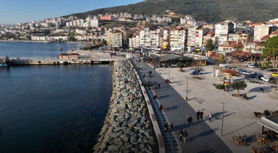 Gemlik halkı korku içinde! Taşınma için kaç deprem olmalı?