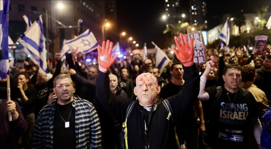 İsrail'de Netanyahu karşıtları erken seçim talebiyle sokağa çıktı