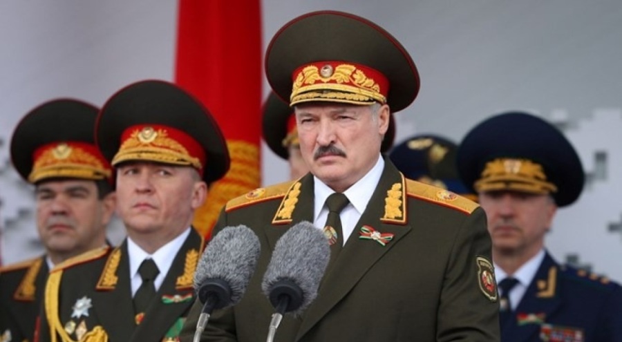 Putin'in müttefiki Lukaşenko, Belarus'ta yeniden aday olacağını duyurdu