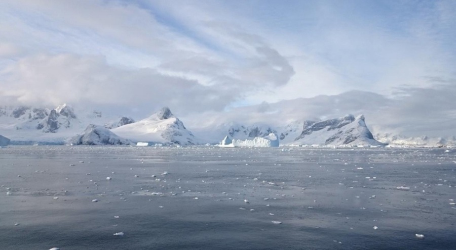 Antarktika'da ülke büyüklüğünde bir buzul eridi!