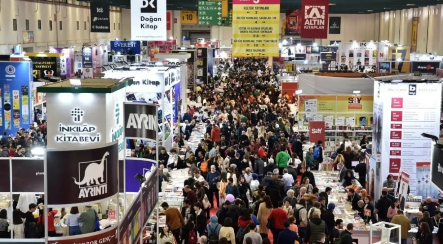 Bursa Kitap Fuarı'na 21. kez kapı açıyor