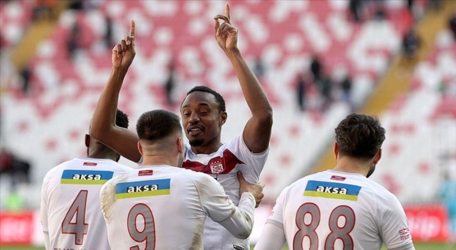 Sivasspor yenilmezlik serisini 5 maça çıkarttı