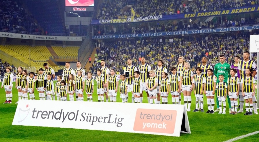 Fenerbahçe'nin Ankaragücü maçı kadrosu belli oldu