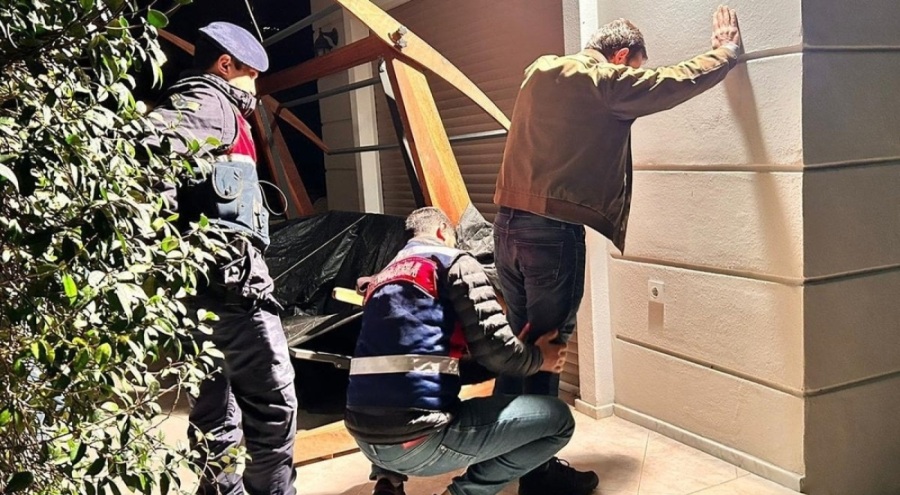 9 ilde terör operasyonu: 21 gözaltı