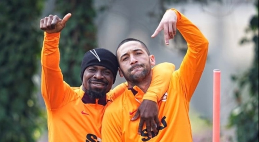 Galatasaray'a sakat olan oyunculardan güzel haber