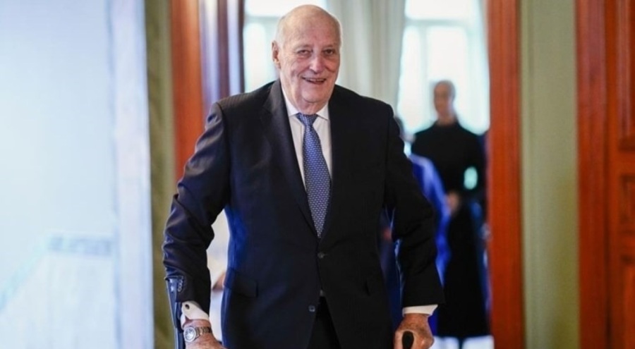 Norveç Kralı, Malezya'da hastaneye kaldırıldı