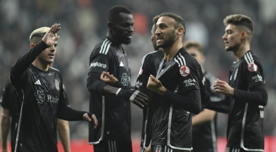 Beşiktaş, Konyaspor'u devirerek yarı finale çıktı