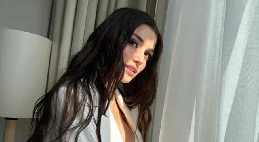 Hande Erçel, Paris Moda Haftası tarzıyla sosyal medyayı salladı!