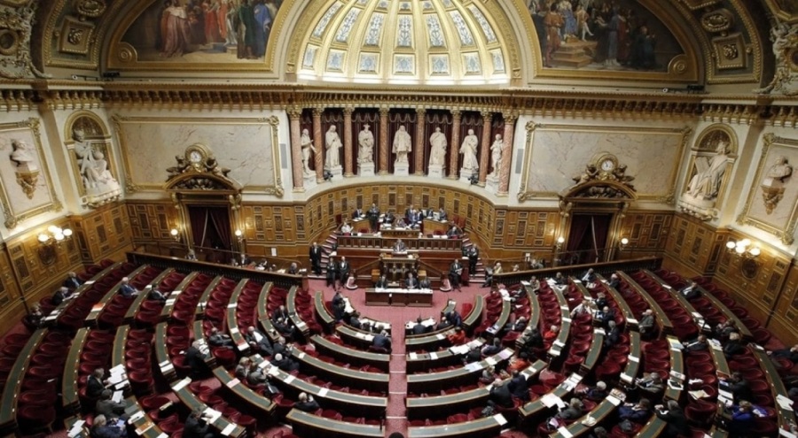 Fransa'da kürtaj gündemi son buldu! Senatoda onaylandı