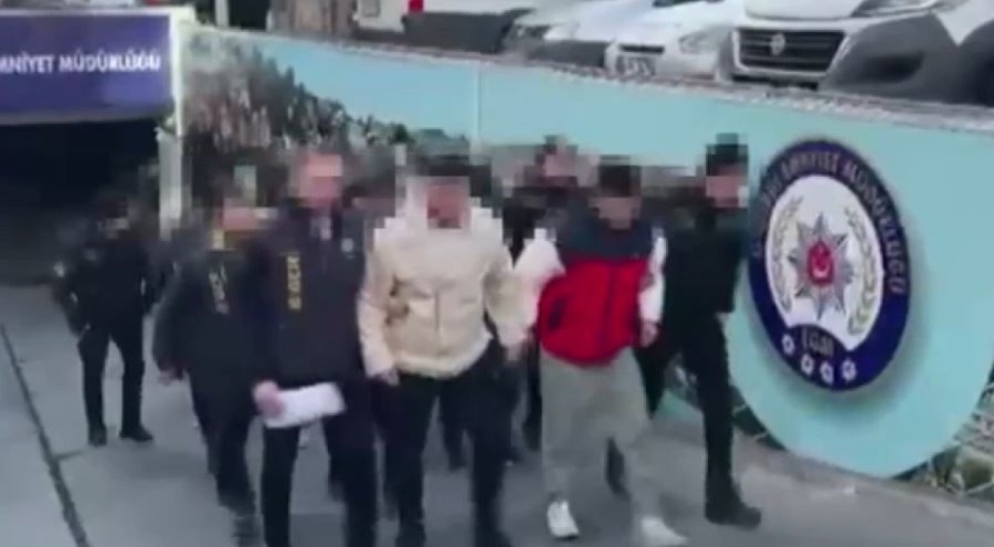 Jigolo vaadiyle insanları kandıran çeteye operasyon düzenlendi