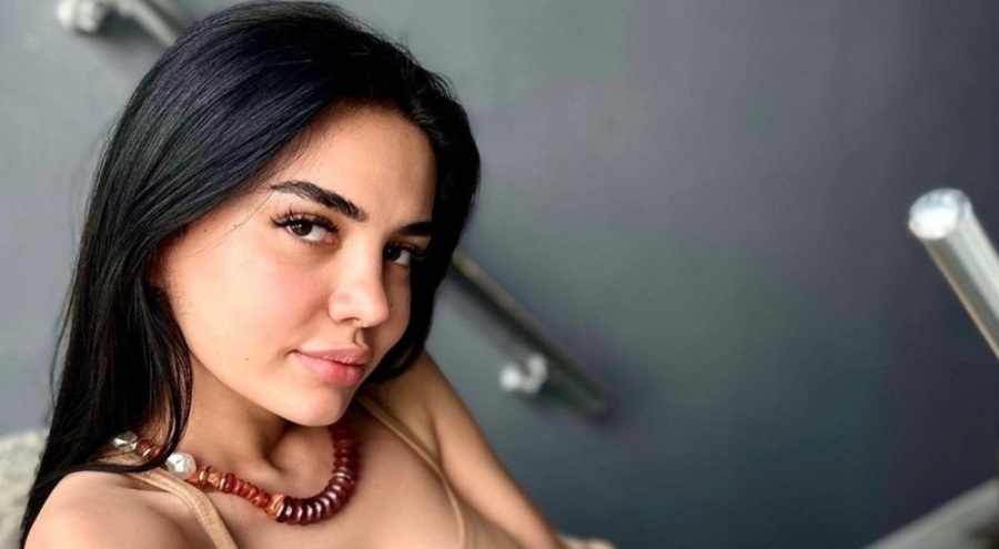 Ece Ronay aşkını ilan etti