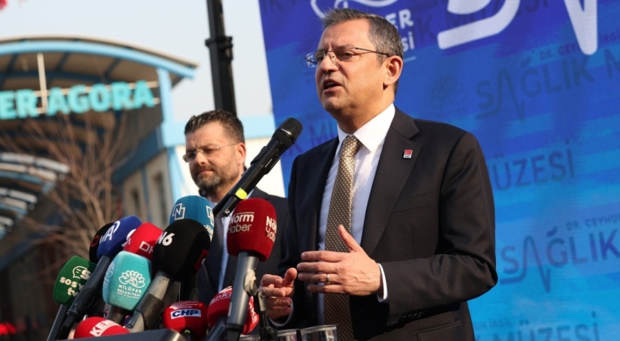 Dr. Ceyhun İrgil Sağlık Müzesi'ni CHP Genel Başkanı Özgür Özel açtı