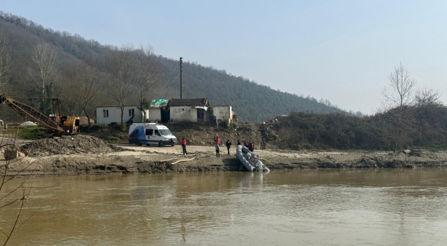 "Seni öldüreceğim" diyen koca serbest, oğlu tutuklu
