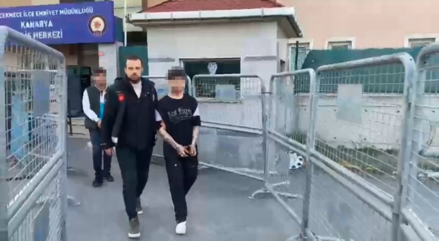 Hurda toplayan adam iki şahıs tarafından bıçaklandı