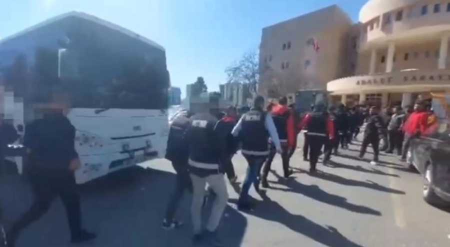 Suç örgütü operasyonu: 13 tutuklama