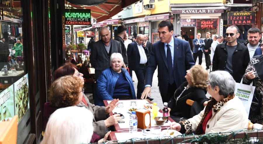 Osmangazi Belediye Başkanı Dündar tarihi çarşıyı ziyaret etti