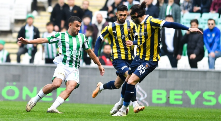 Bursaspor, sahasında Bucaspor'a yenildi