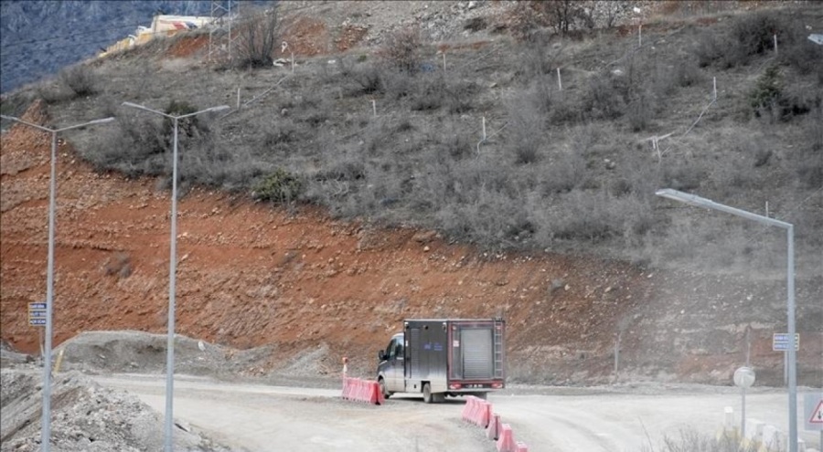 Maden sahasında toprak kayması: 2 mühendis tutuklandı