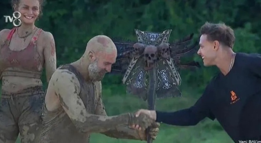 Acun Ilıcalı açıkladı: 'Survivor'da bir yarışmacı yemek siparişi vermiş