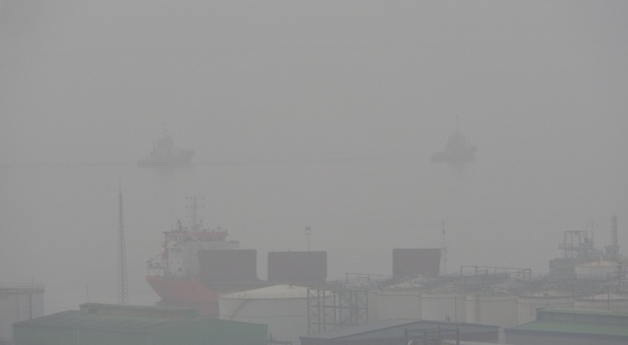 İzmit Körfezi'nde sis etkili oluyor