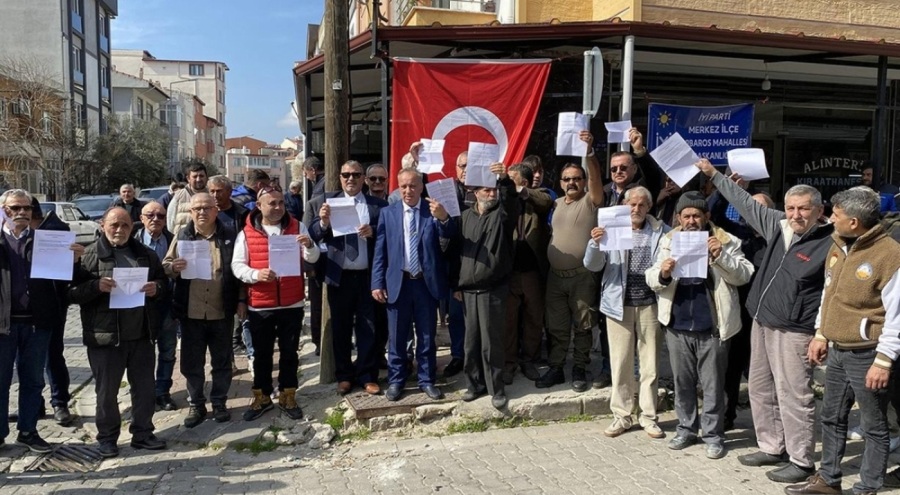 Çanakkale İYİ Parti'de toplu istifa yaşandı