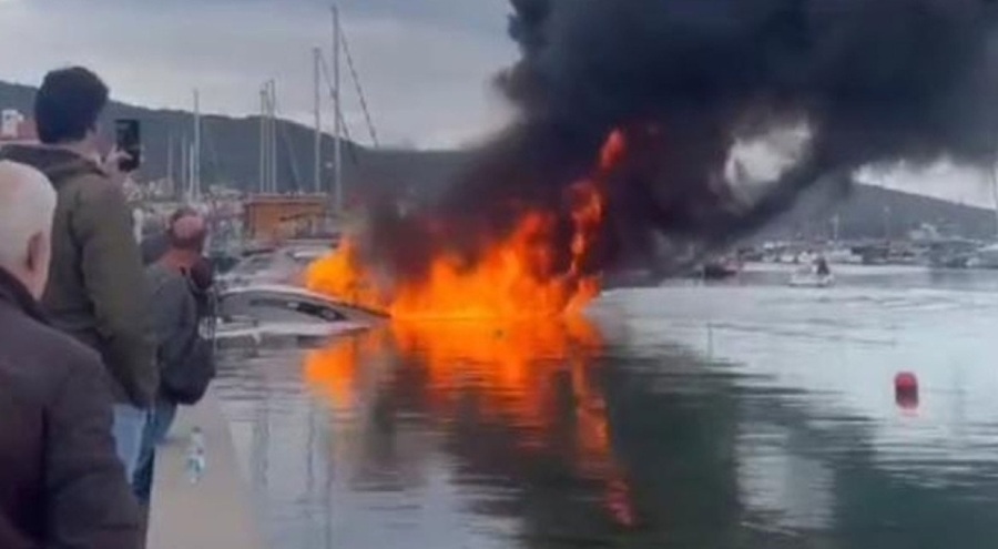 İzmir'de tekne patladı