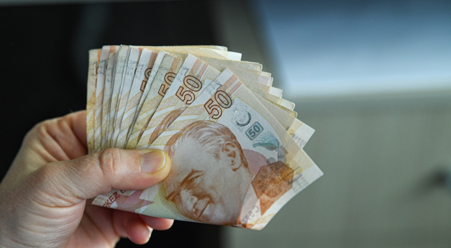 Avansla geçinme dönemi!