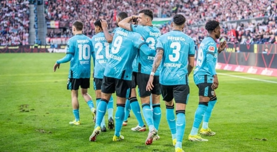 Bundesliga'da Bayer Leverkusen rüzgarı sürüyor