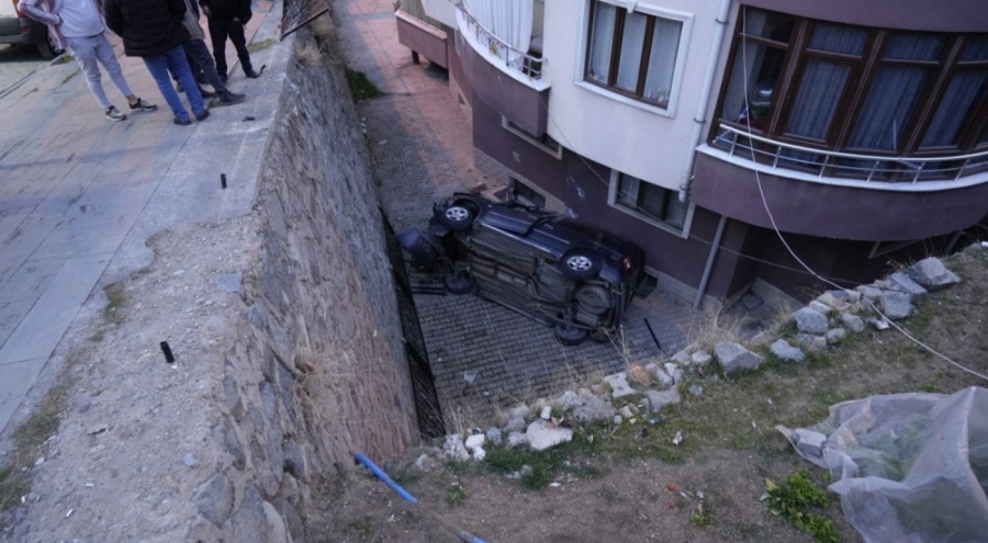 Gümüşhane'de korkunç kaza: El frenini çekmeyi unutunca...