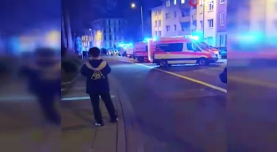 Almanya'da rehine ihbarı!