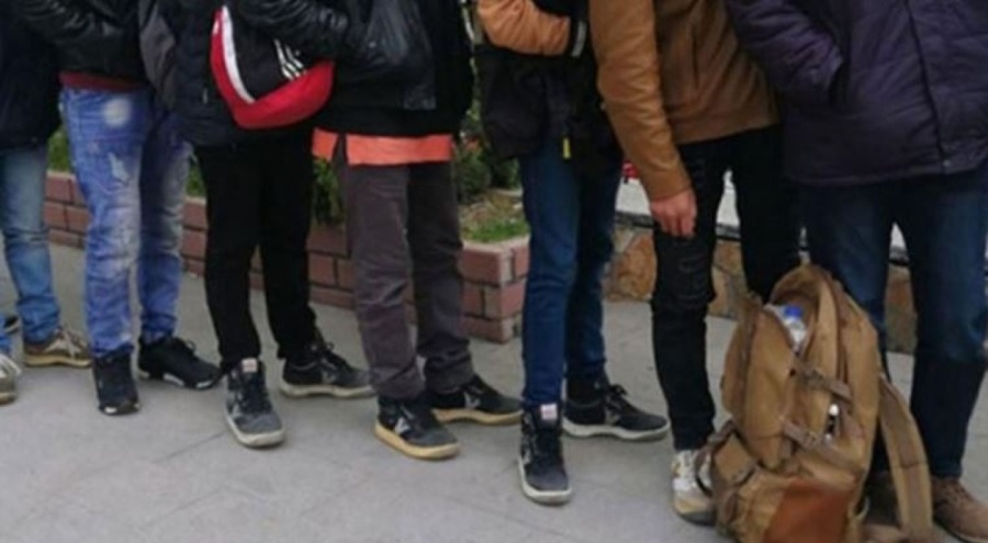 Kırklareli'nde 5 düzensiz göçmen yakalandı