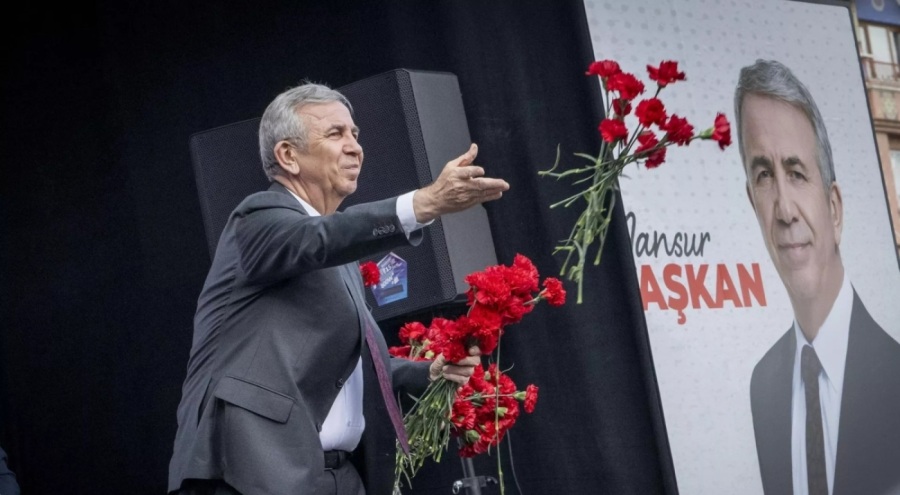 Mansur Yavaş: Seçim nedeniyle ilk defa afişlere fotoğraflarım basıldı