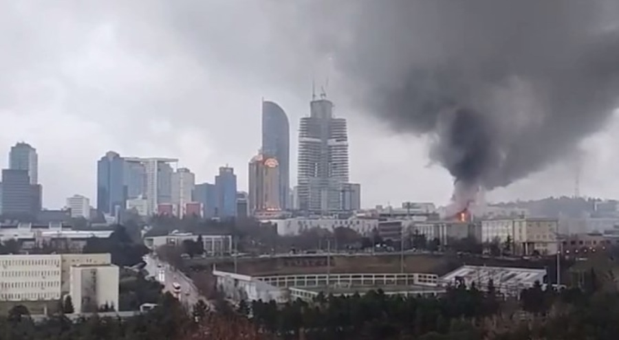 İTÜ yerleşkesinde yangın paniği: Dumanlar gökyüzünü kapladı