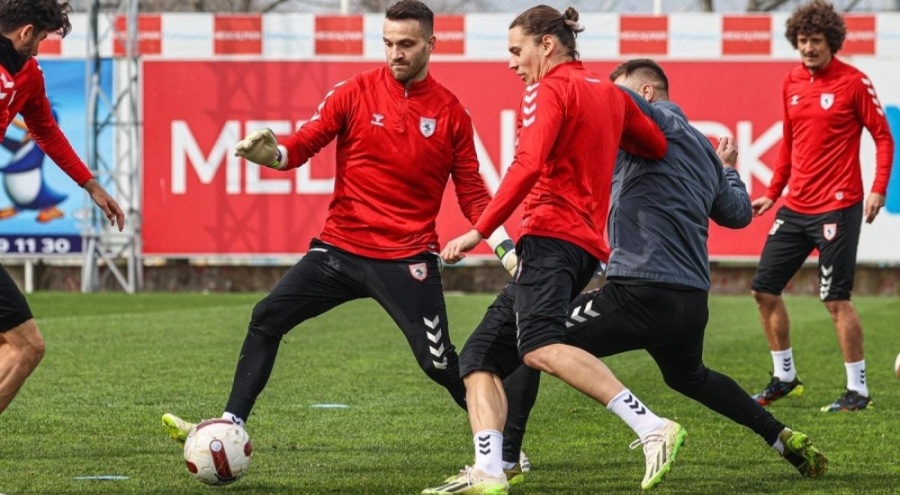 Samsunspor, Ankaragücü mesaisini sürdürdü