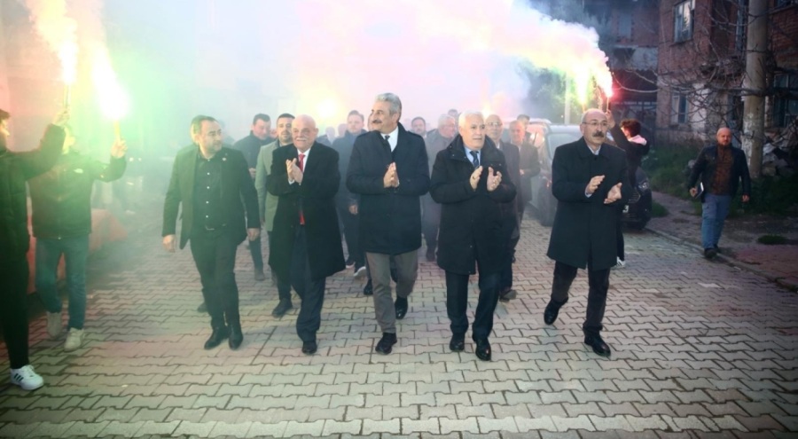Bozbey: Suyu pahalı içiyorsak BUSKİ vurgunu yüzünden