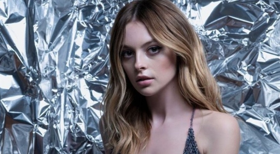 Melis Sezen imaj tazeledi!