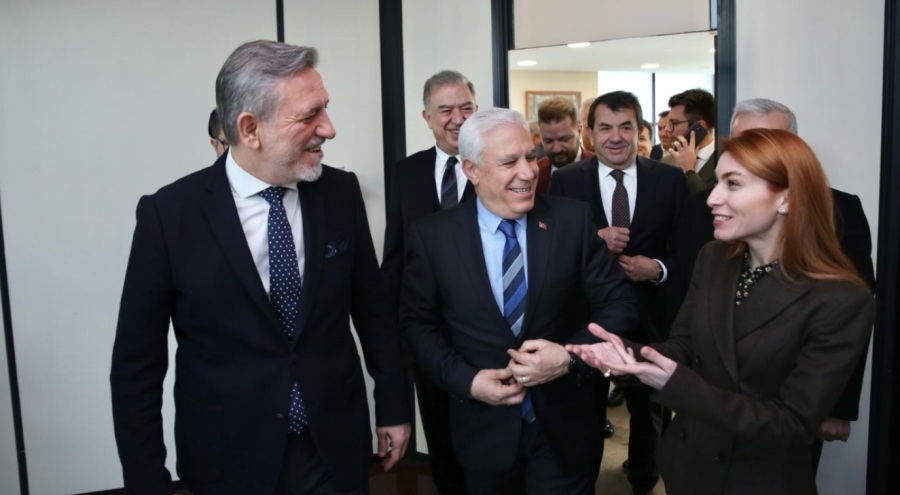 Bozbey'den BTSO Başkanı Burkay'a ziyaret: "Sanayi master planını hayata geçirmek en büyük hedefimiz"