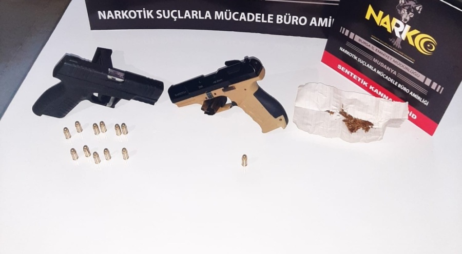 Bursa'da çeşitli suçlardan aranan 3 şüpheli yakalandı